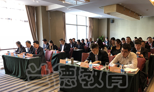 1540524632381583.jpg 开班仪式2.jpg