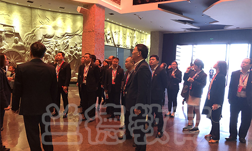 1540524636569990.jpg 纪念馆3.jpg