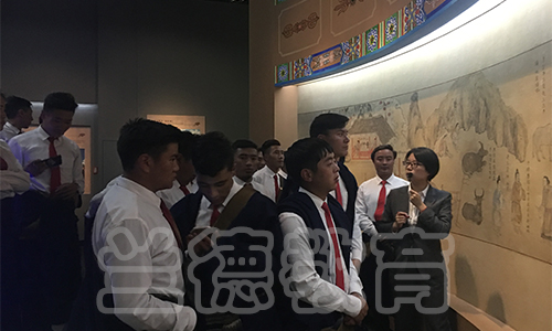 1540949906897766.jpg mmexport1540519776064.jpg