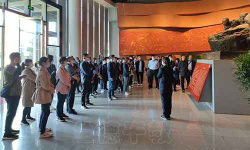 1623051457562958.jpg “教育系统党史学习教育专题”培训班(2020010027) (1).jpg