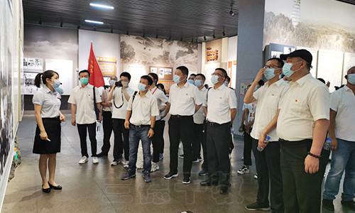 “追寻红色足迹　传承革命精神”主题教育培训班（2021090281） (2).jpg