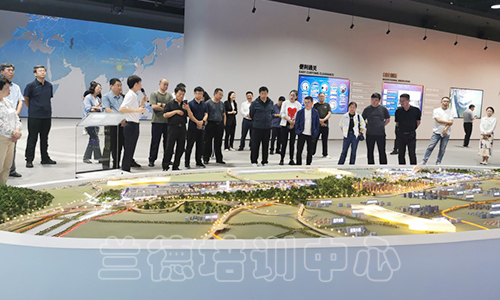 “建设国家向北开放重要桥头堡专题”培训班（2023050793） (3).jpg