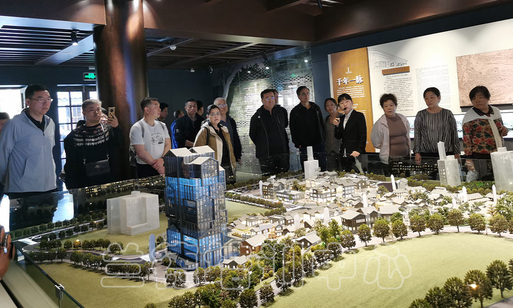 “人大常委会履职学习”培训班（2024050947） (6).jpg