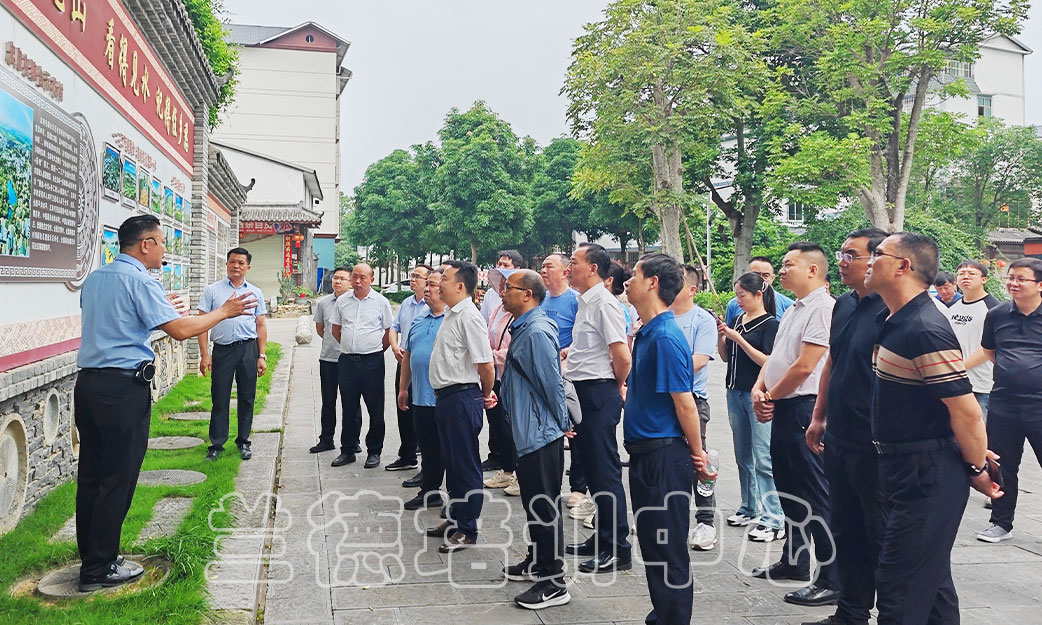 “人大代表和人大系统干部”培训班（2024170977） (2).jpg