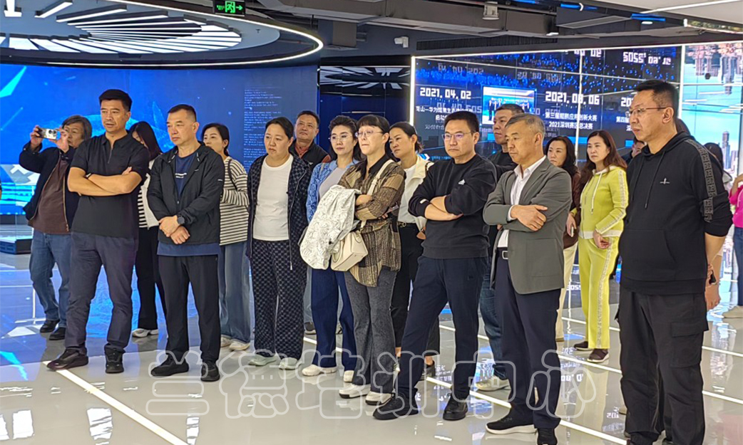 1765941843718453.jpg 1765941843718453.jpg